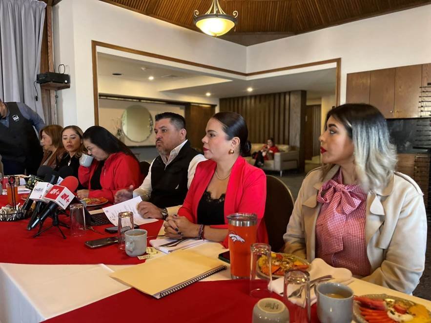 El PRI Chihuahua expone agenda crítica en rueda de prensa y reafirma su compromiso con la legalidad, la defensa del agua y los derechos de las mujeres